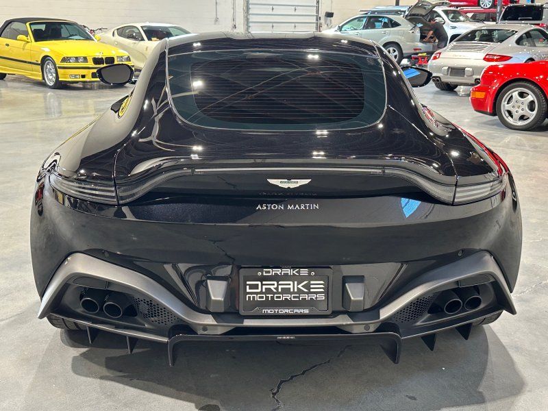 2020 Aston Martin Vantage Base, photo 5
