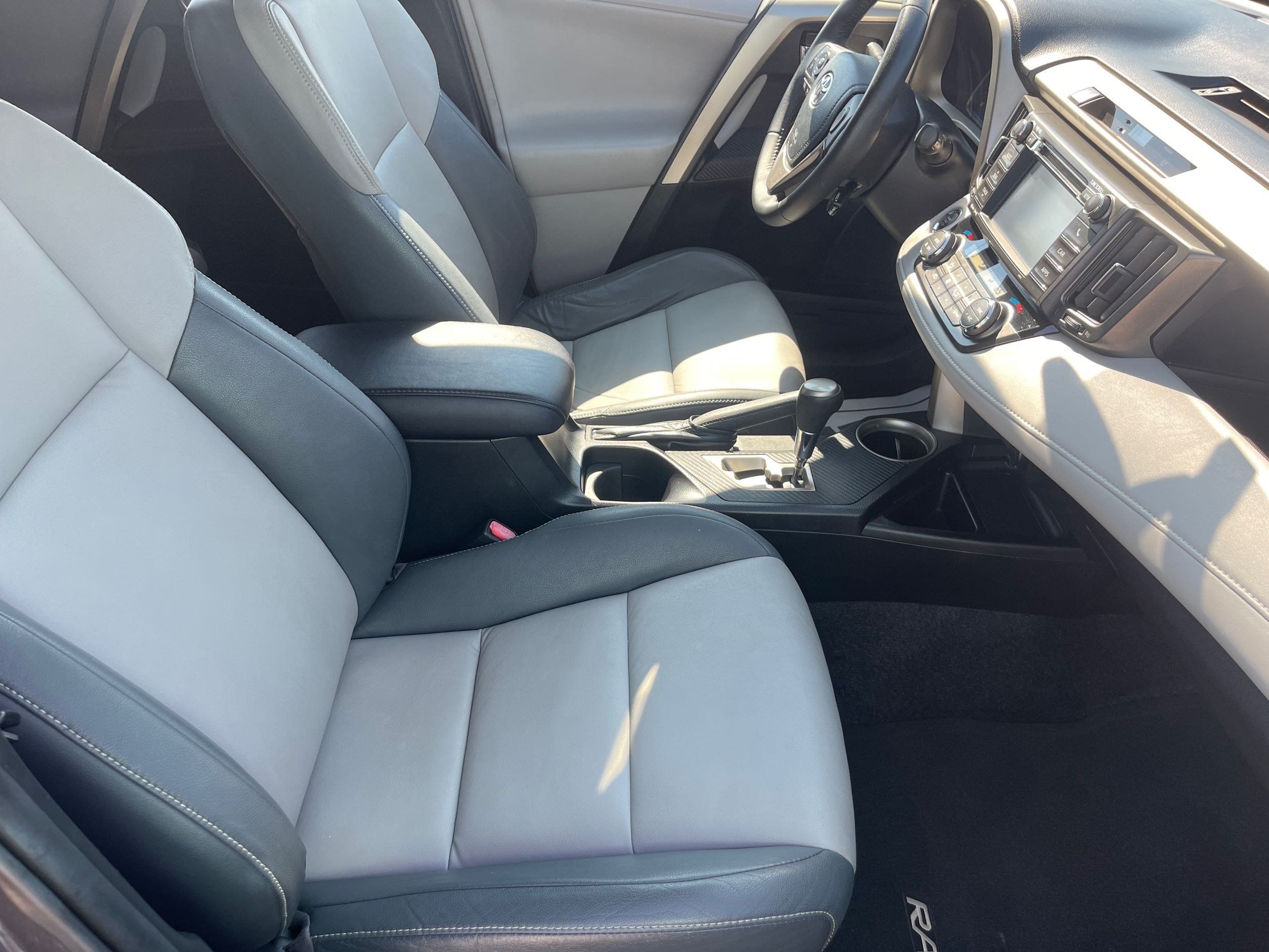 2013 Toyota RAV4 Limited - Photo 20
