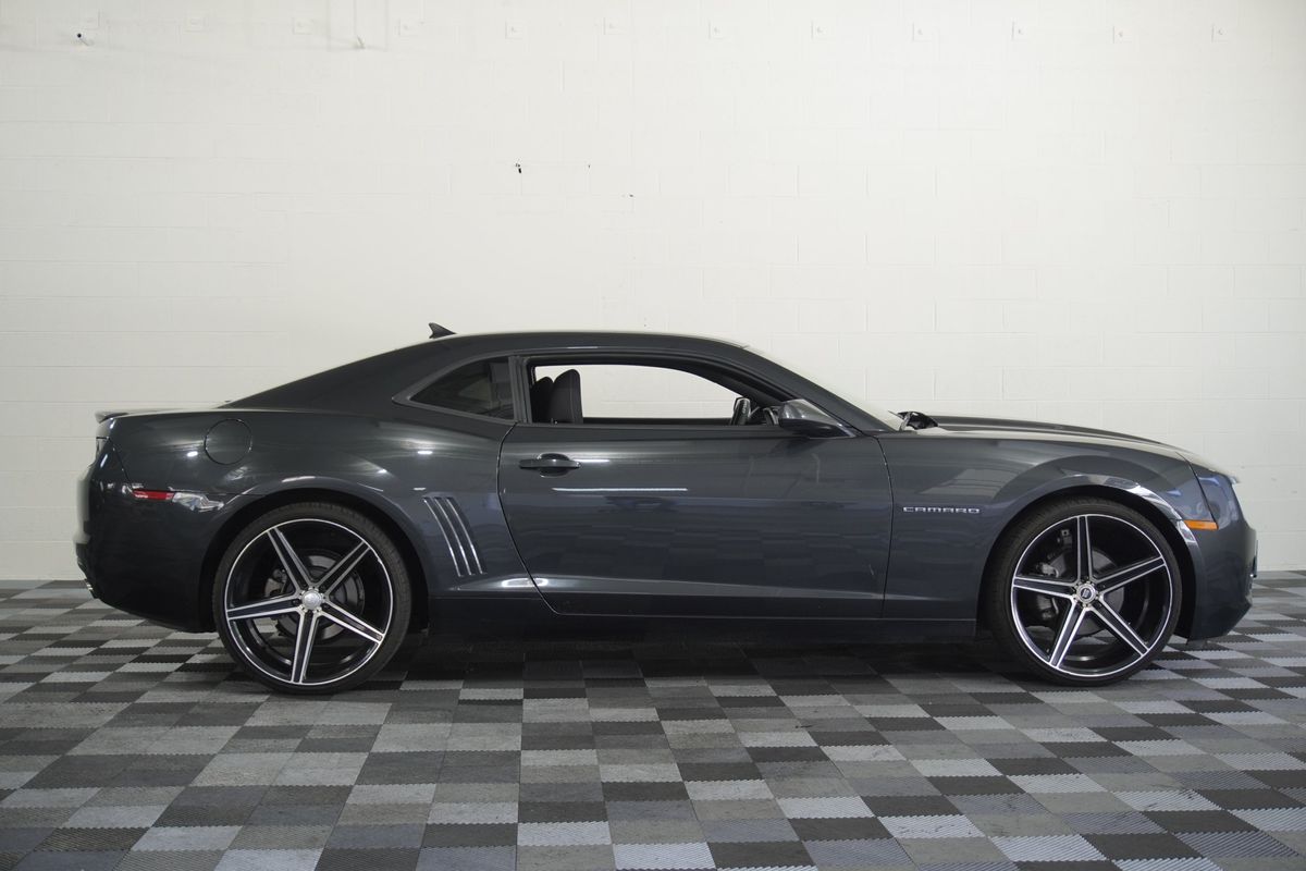 2012 Chevrolet Camaro 2LS