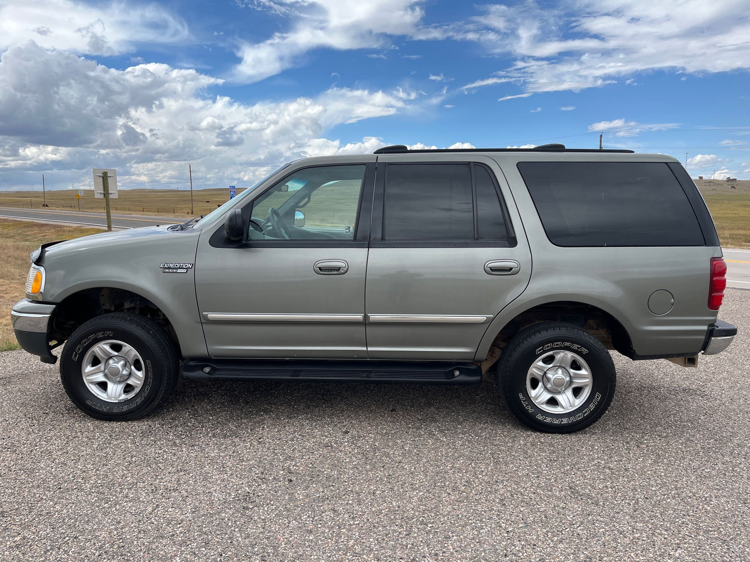 1999 Ford Expedition XLT photo 8
