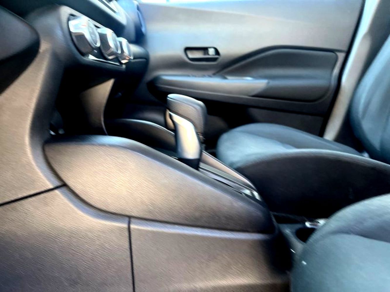 2023 Nissan Kicks S - Photo 13