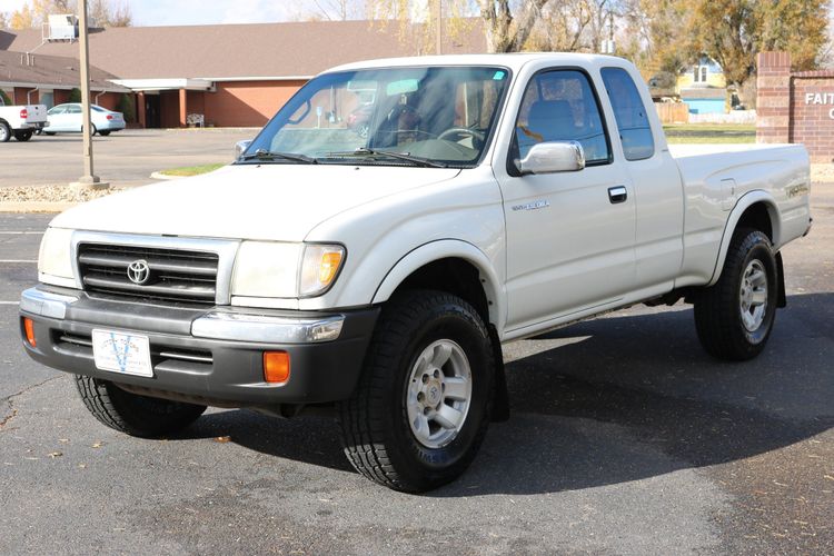 1998 Toyota Tacoma Limited | Victory Motors of Colorado