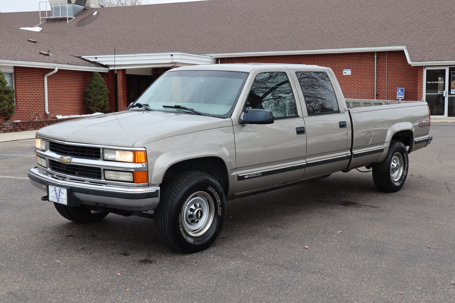 2000 Chevrolet C/K 3500 Series K3500 LS | Victory Motors of Colorado