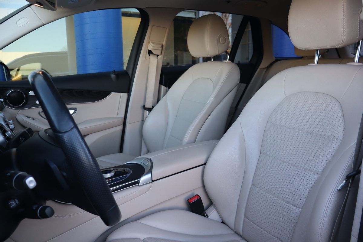 2018 Mercedes-Benz GLC 300 4MATIC