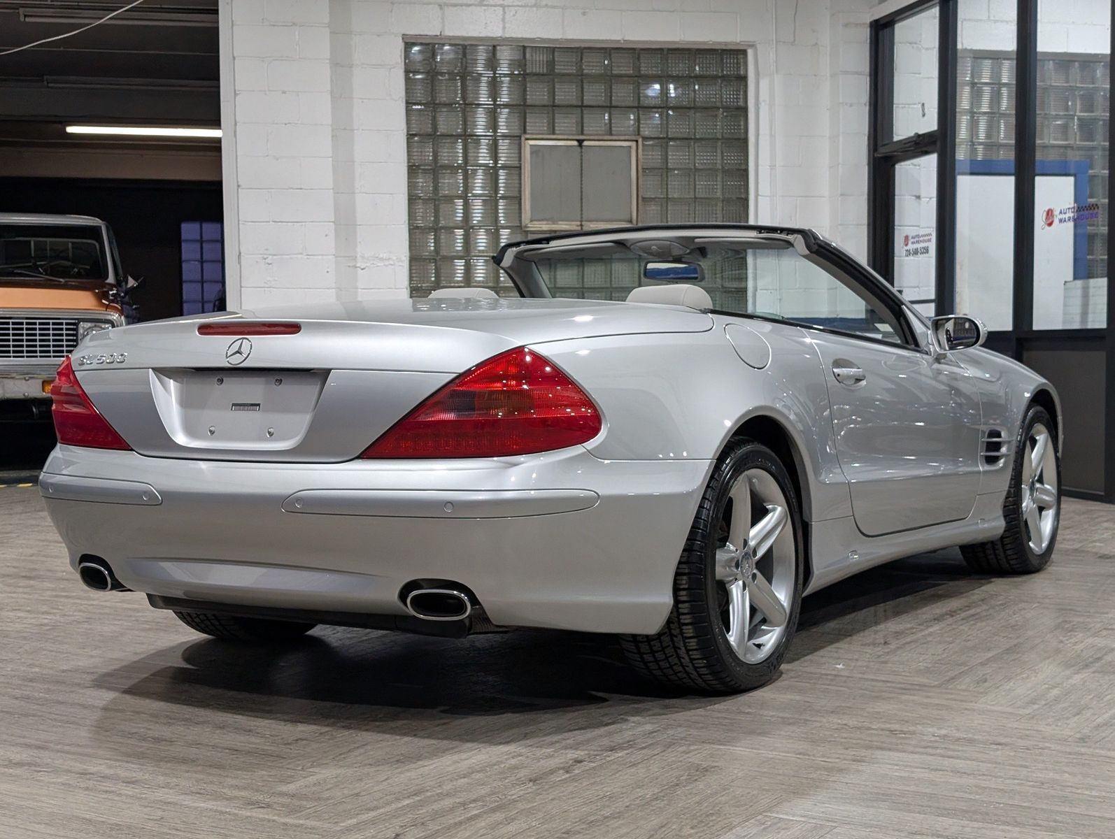 2004 Mercedes-Benz SL 500 25
