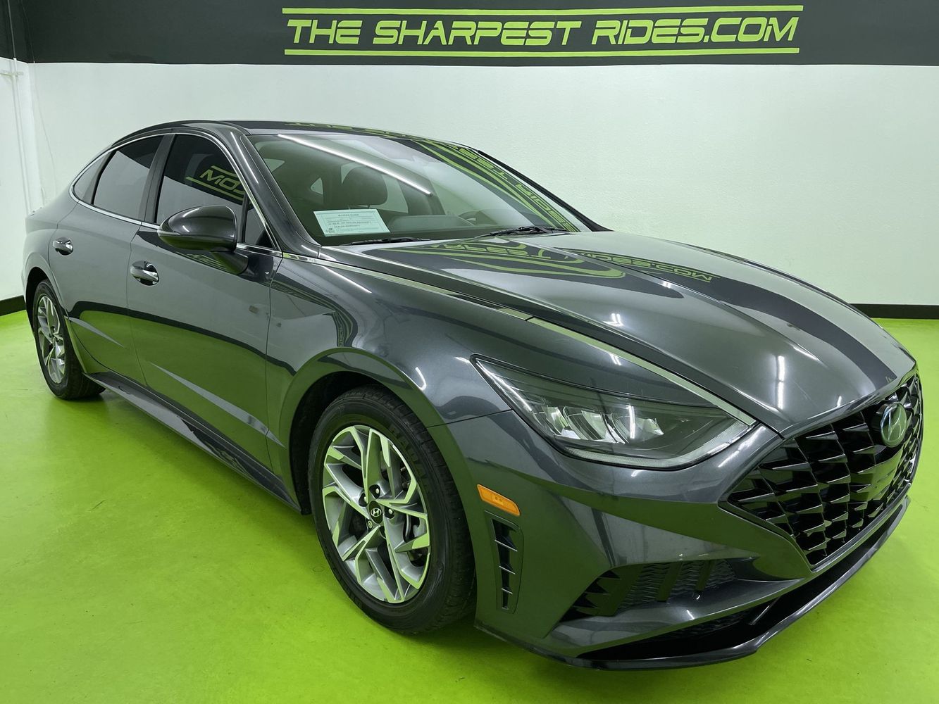 2020 Hyundai Sonata SEL photo 2