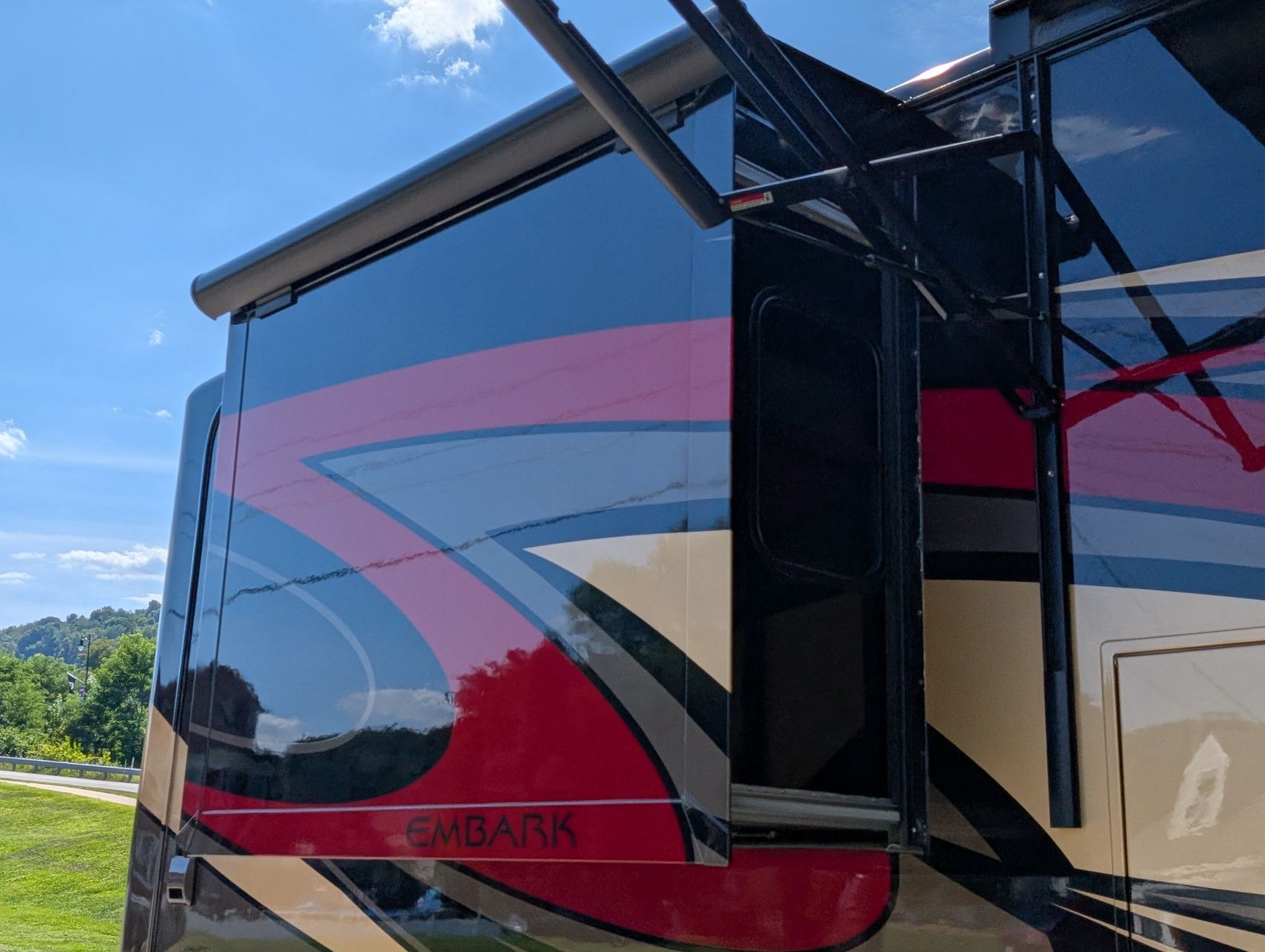 2019 Jayco Embark 29