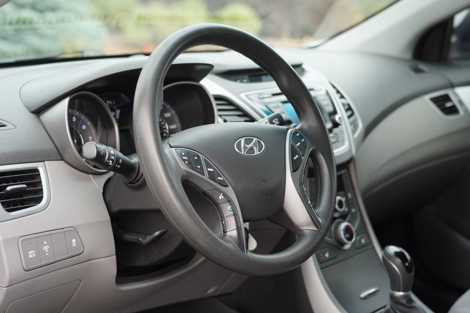 2014 Hyundai Elantra SE photo 10
