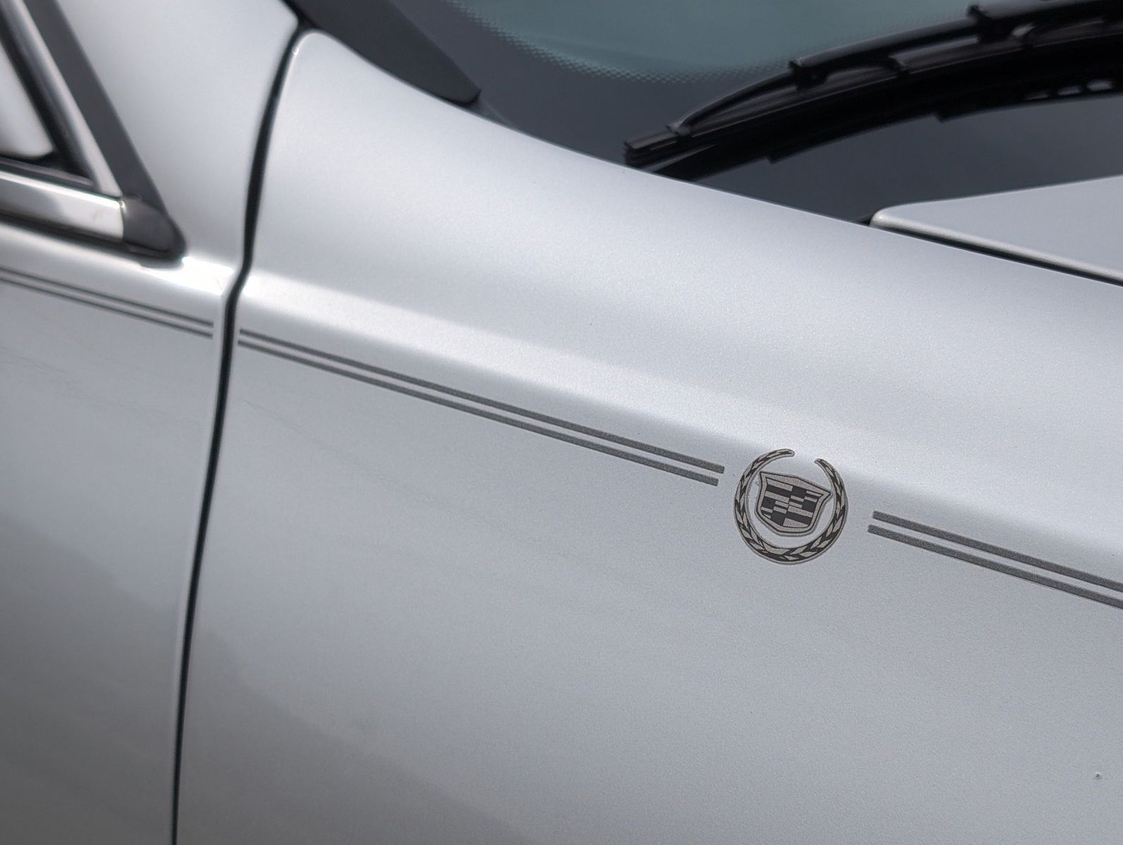 2005 Cadillac DeVille 31