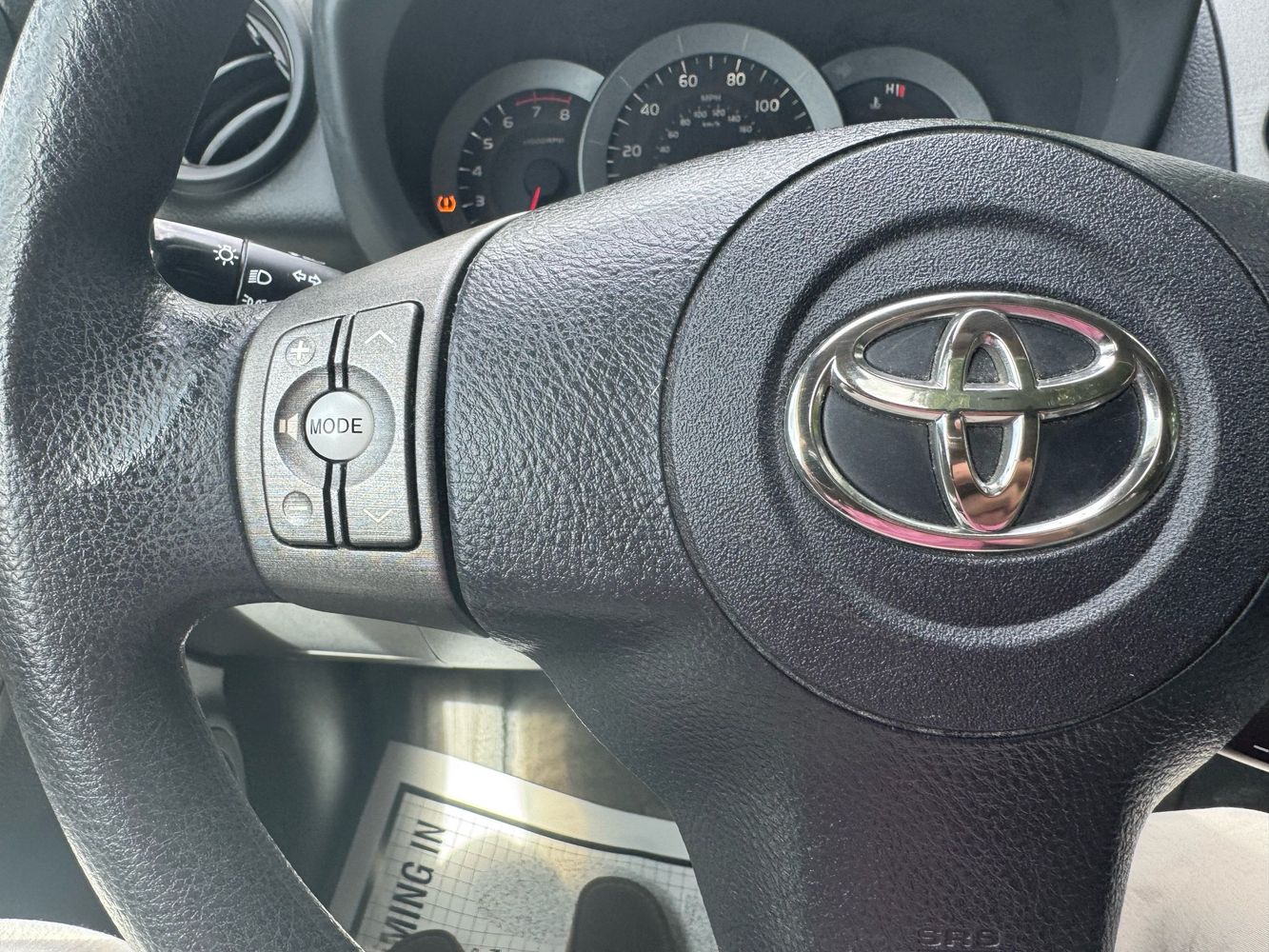 2011 Toyota RAV4 Base photo 22