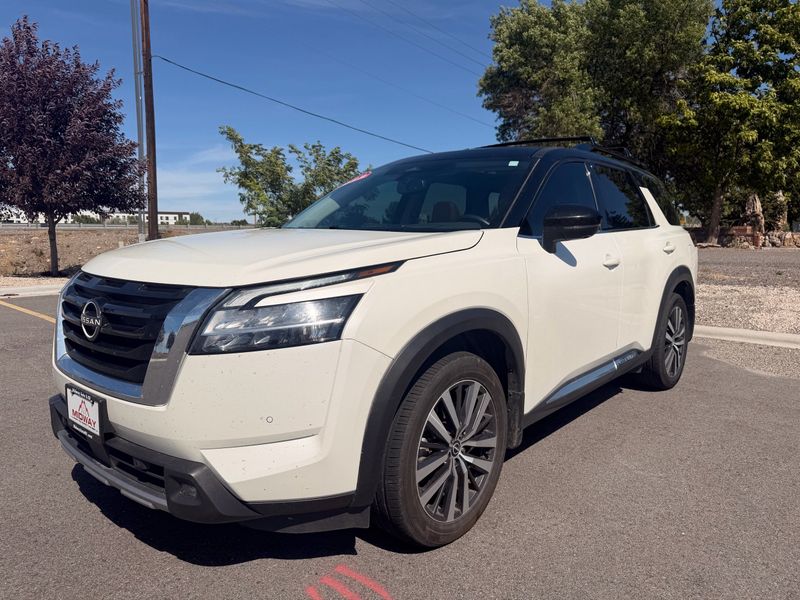 2022 Nissan Pathfinder