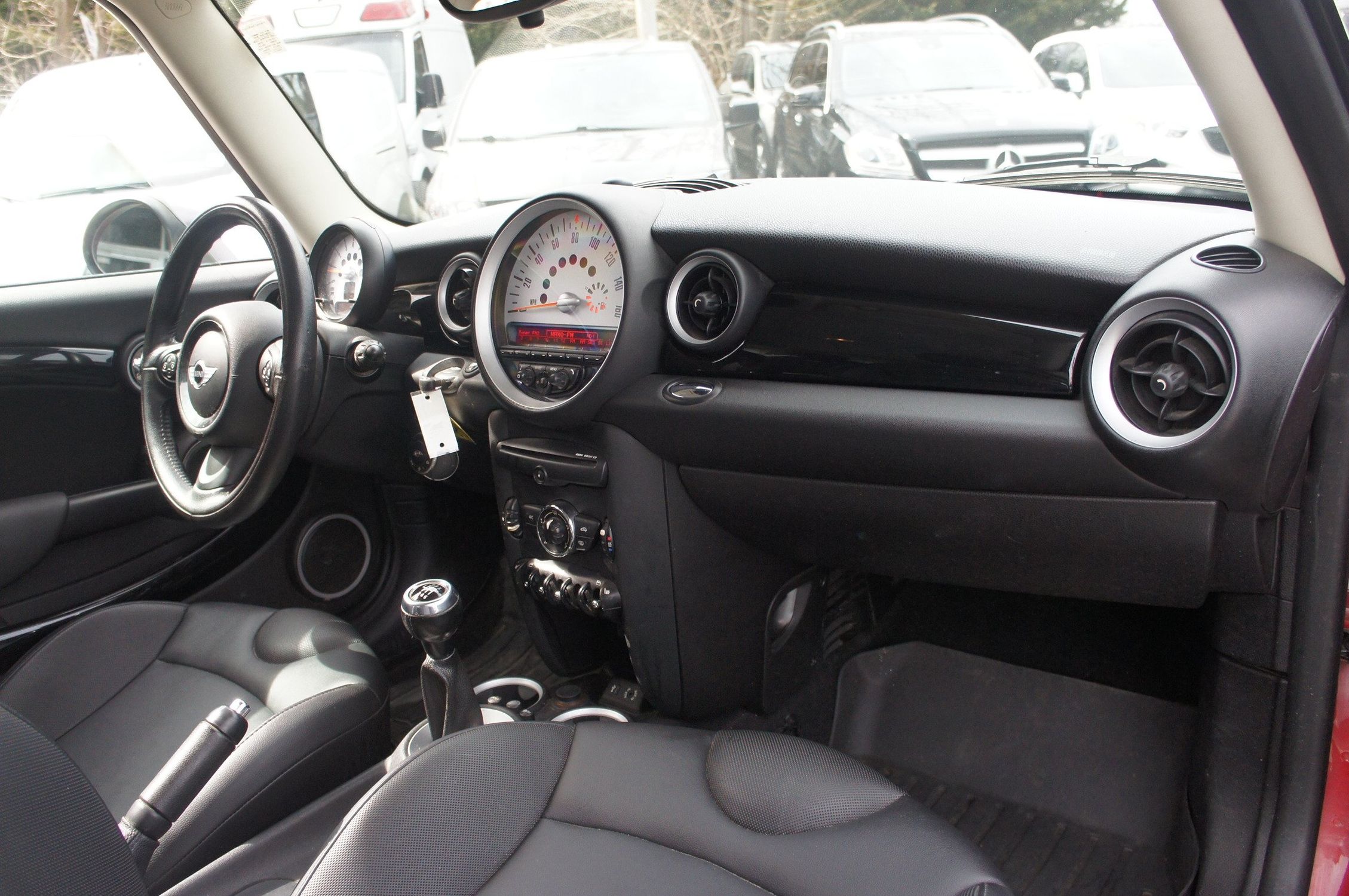 2014 Mini Clubman Base S photo 17