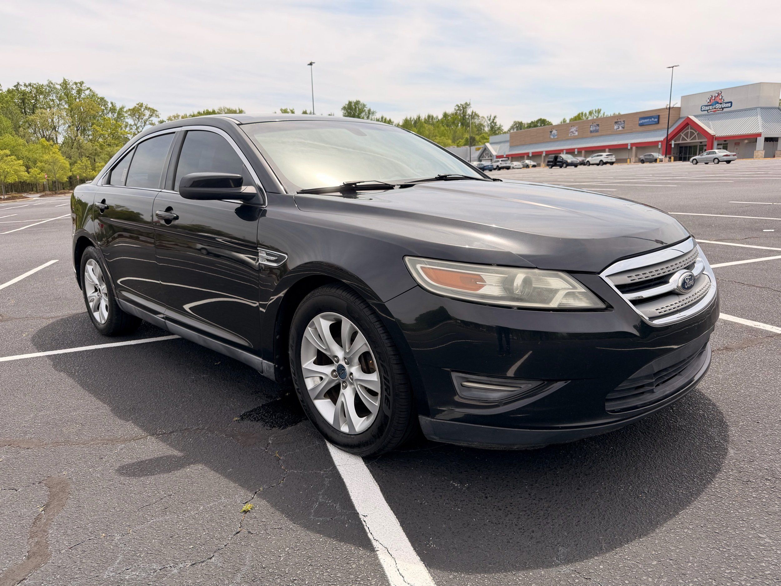 2010 Ford Taurus SEL