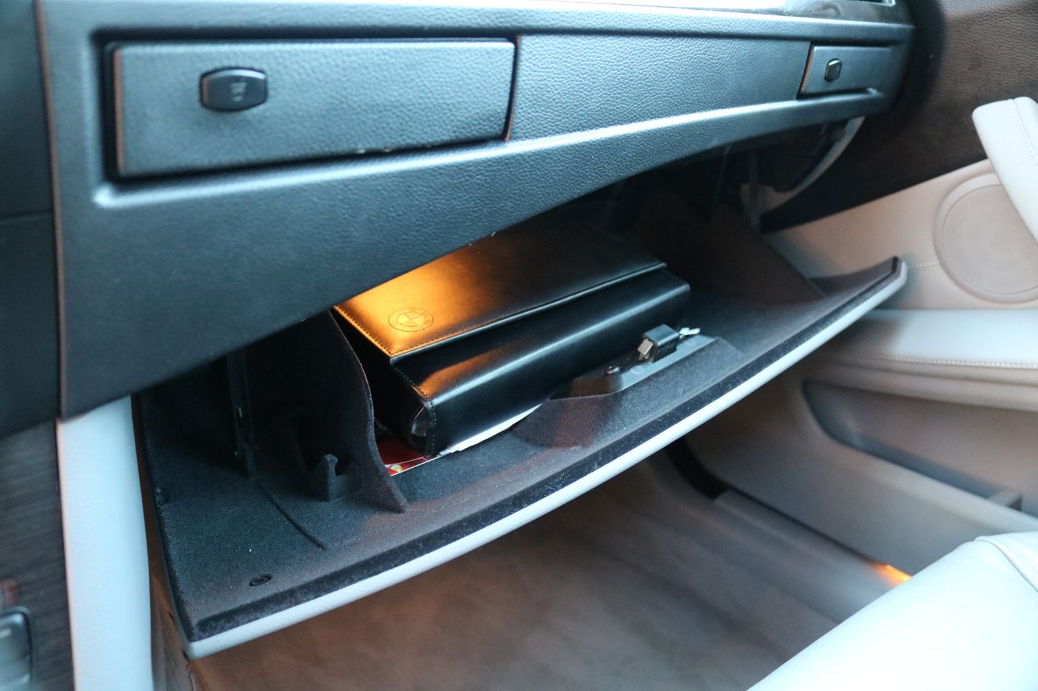 2008 BMW 528xi AWD Victory Motors of Colorado