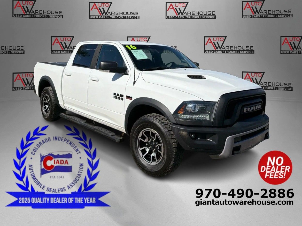 2016 RAM 1500 Rebel 4x4 Crew Cab 5'7's photo
