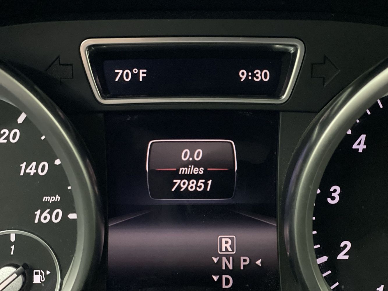 2015 Mercedes Benz ML 350 4MATIC photo 13