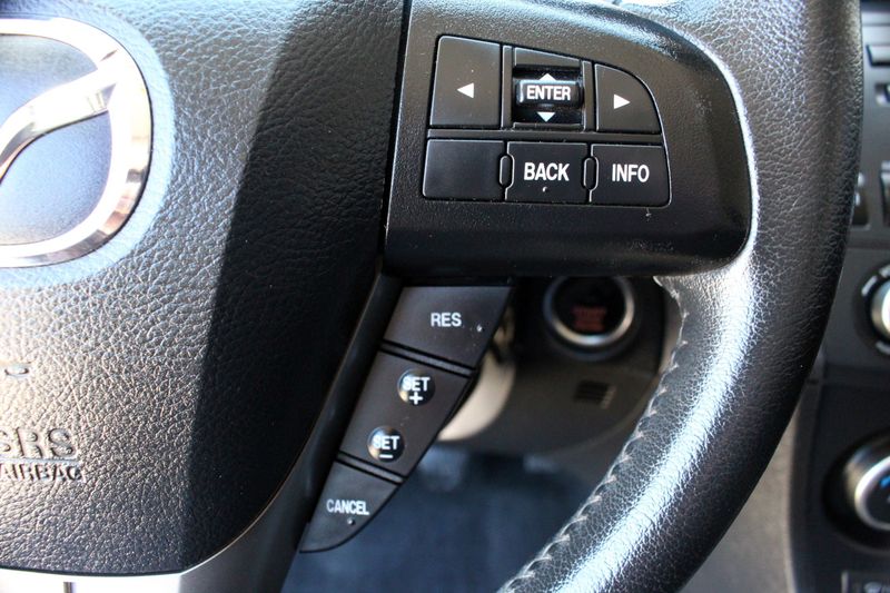 2013 Mazda Mazda3 i Touring | Victory Motors of Colorado