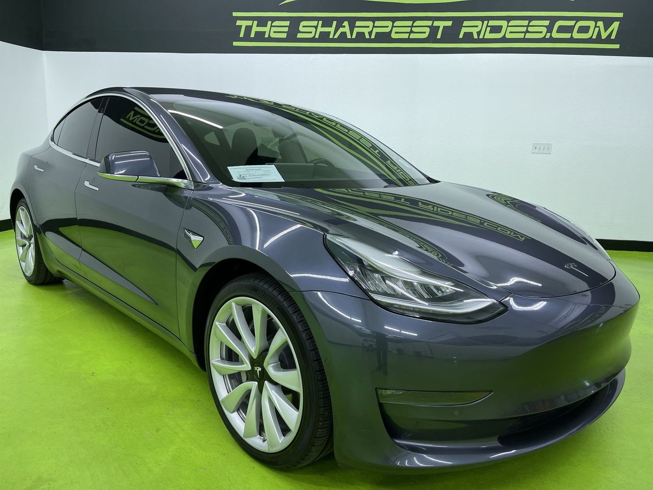 2018 Tesla Model 3 Long Range photo 2