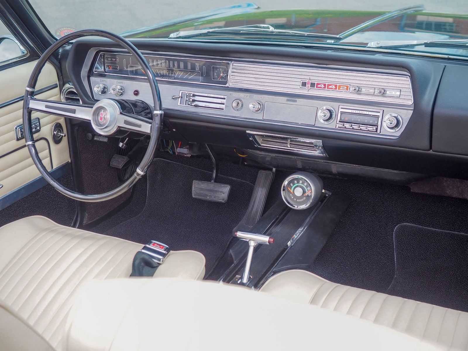 1965 Oldsmobile Cutlass 77