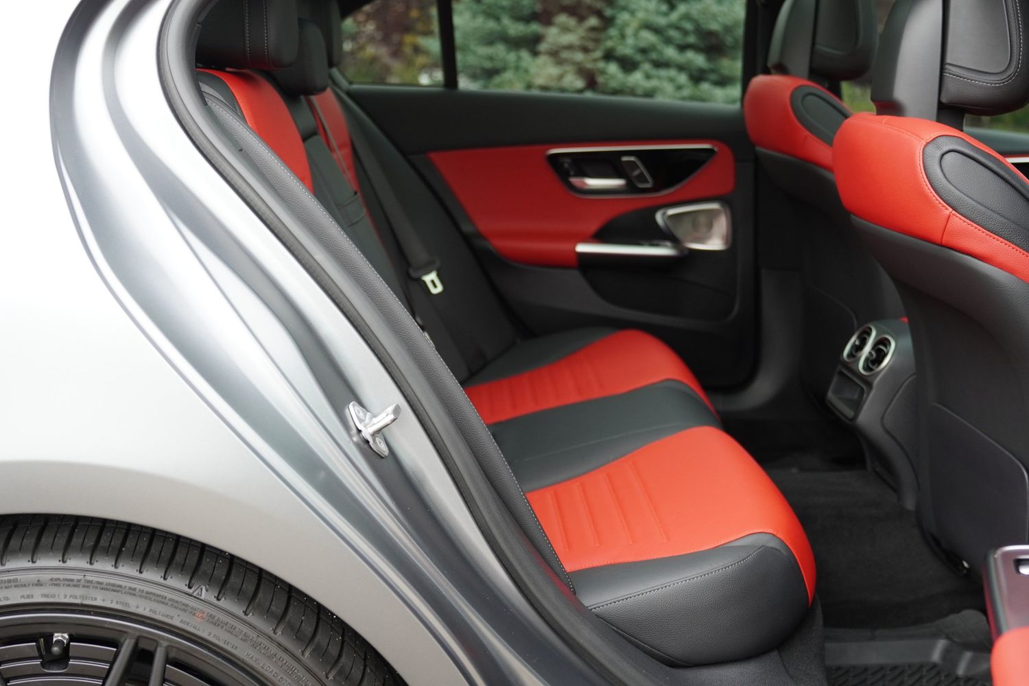 2023 Mercedes Benz C AMG 43 4MATIC photo 19