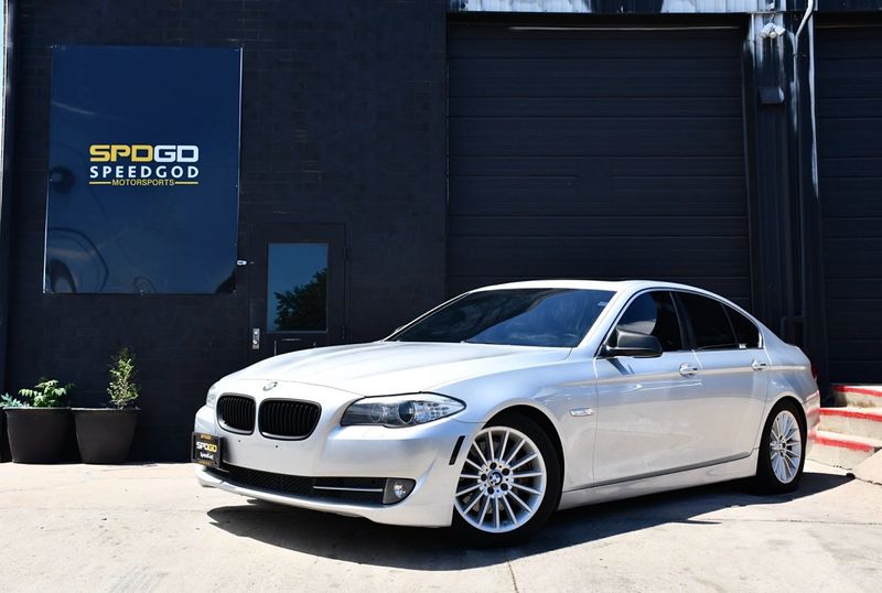 Silver 2011 BMW 5 Series Sedan All-Wheel Drive 8-Speed Automatic