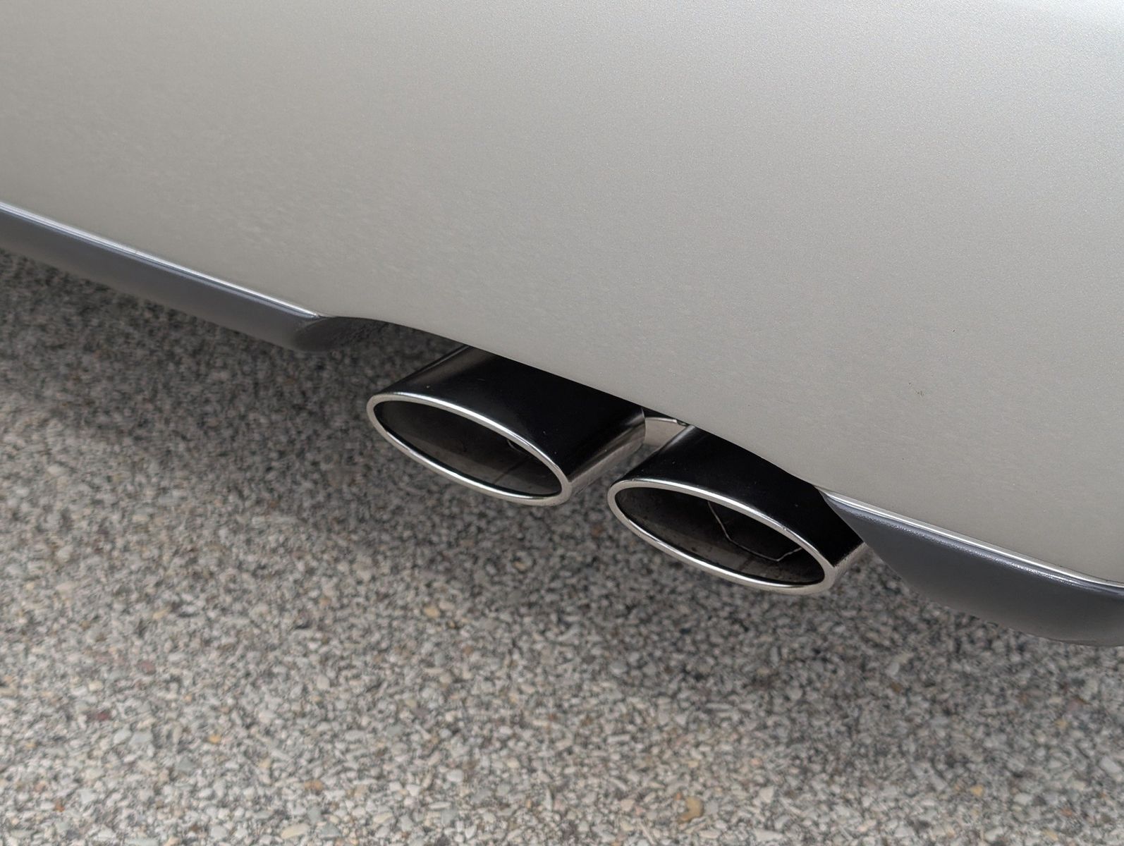 2005 Cadillac DeVille 53