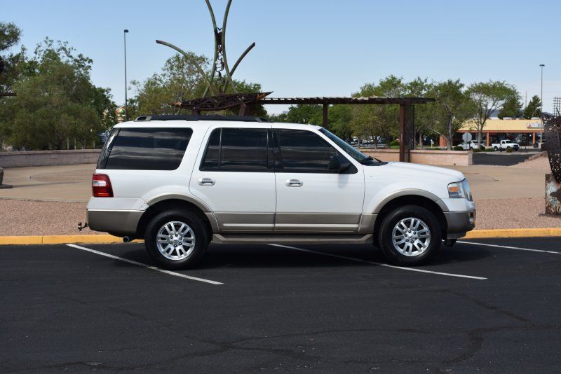 2012 Ford Expedition XLT photo 3