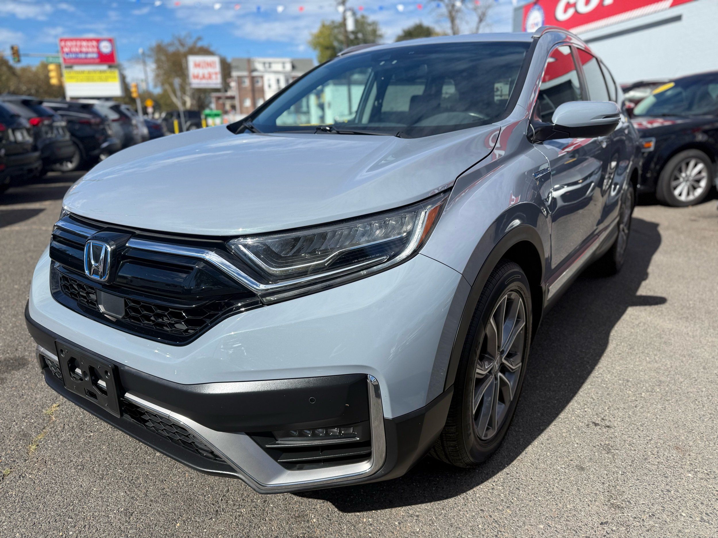 2021 Honda CR-V Hybrid Touring AWD's photo