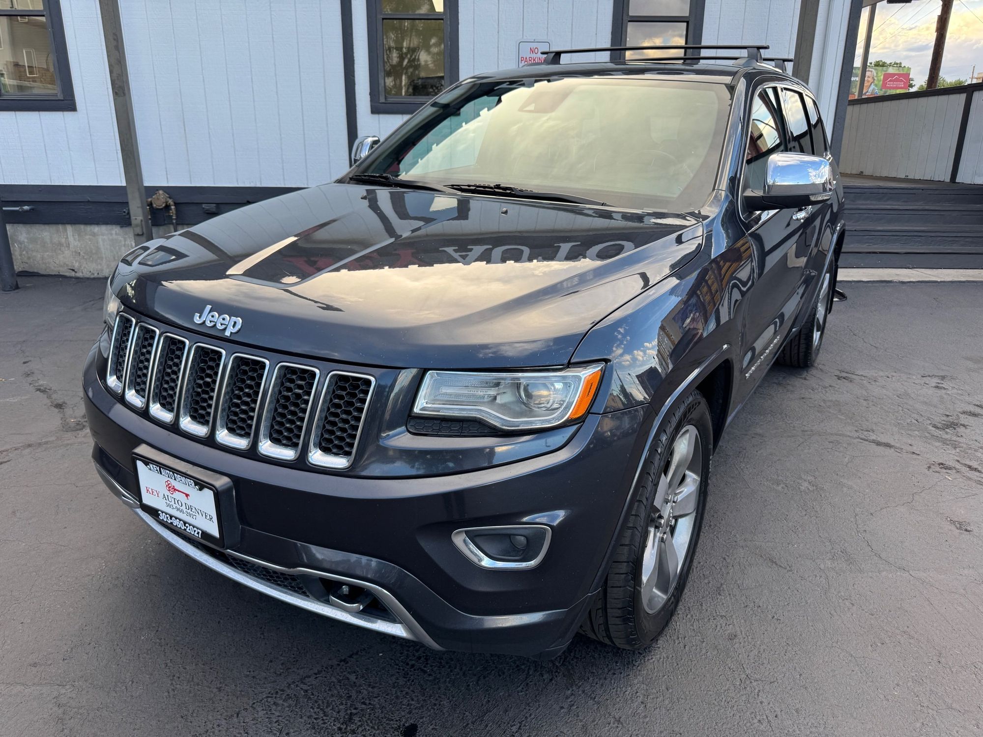 2015 Jeep Grand Cherokee Overland photo 2