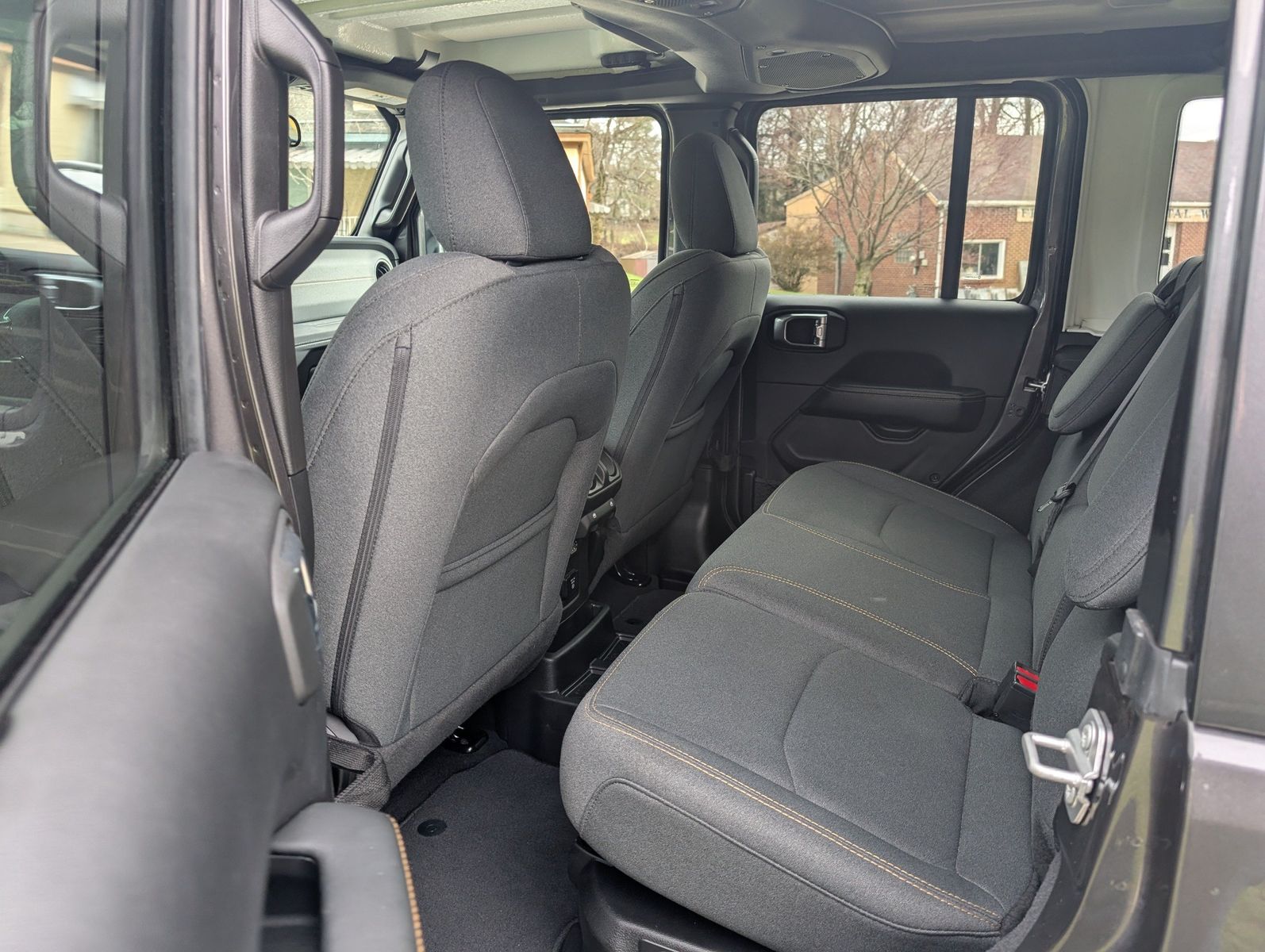 2025 Jeep Wrangler 4xe 41