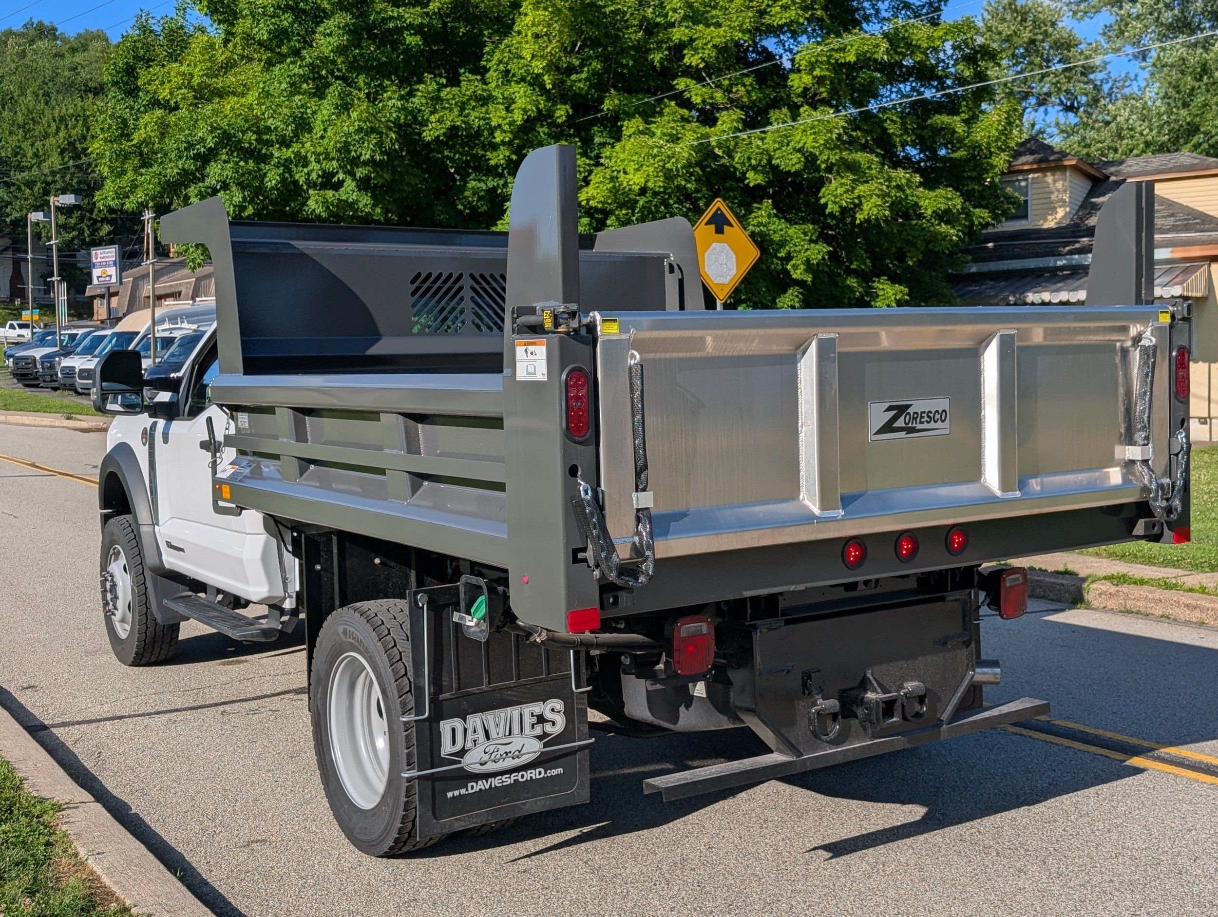 2025 Ford F-600 Super Duty Chassis Cab XL - Photo 8