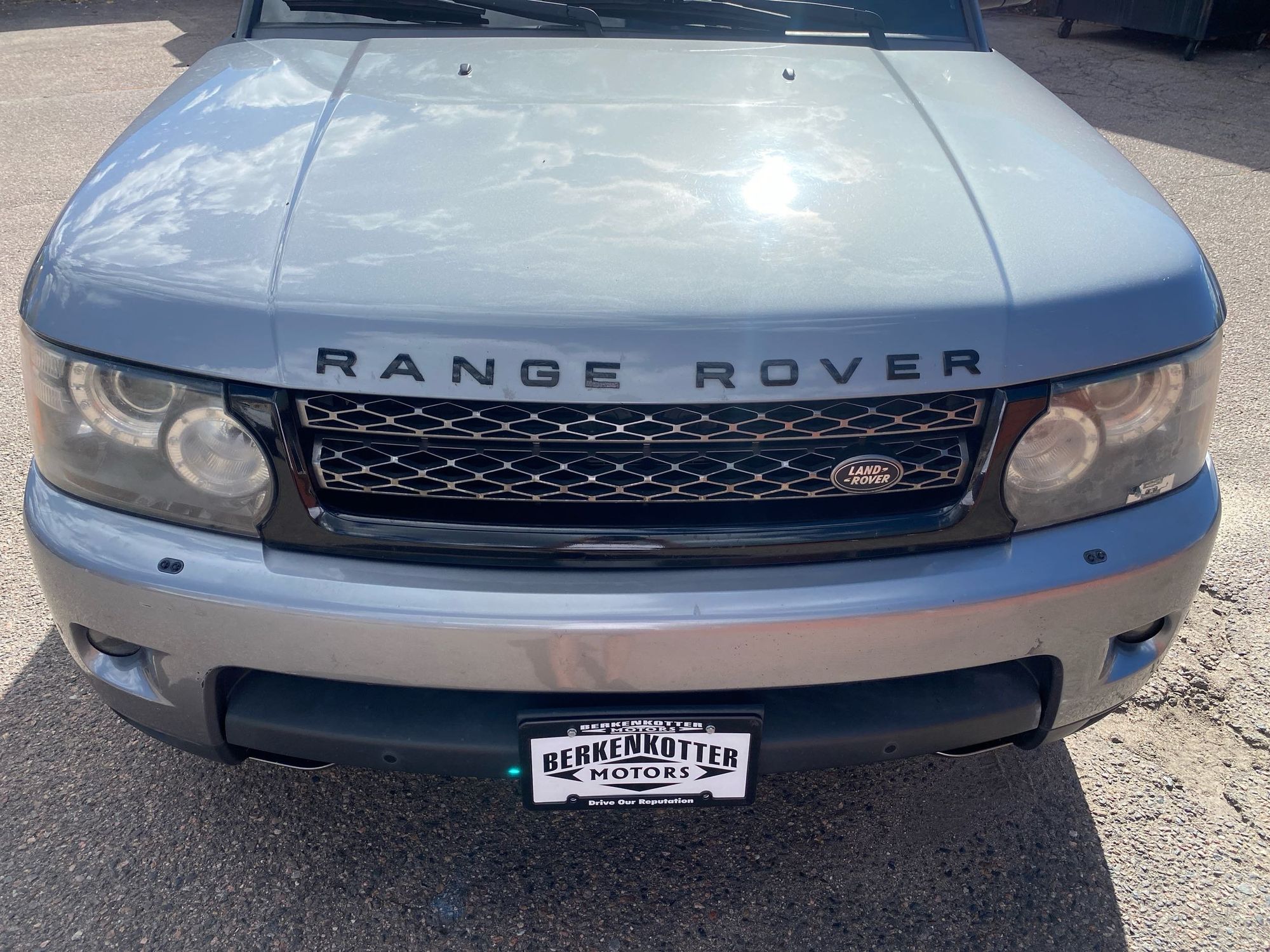 2013 Land Rover Range Rover Sport HSE photo 17