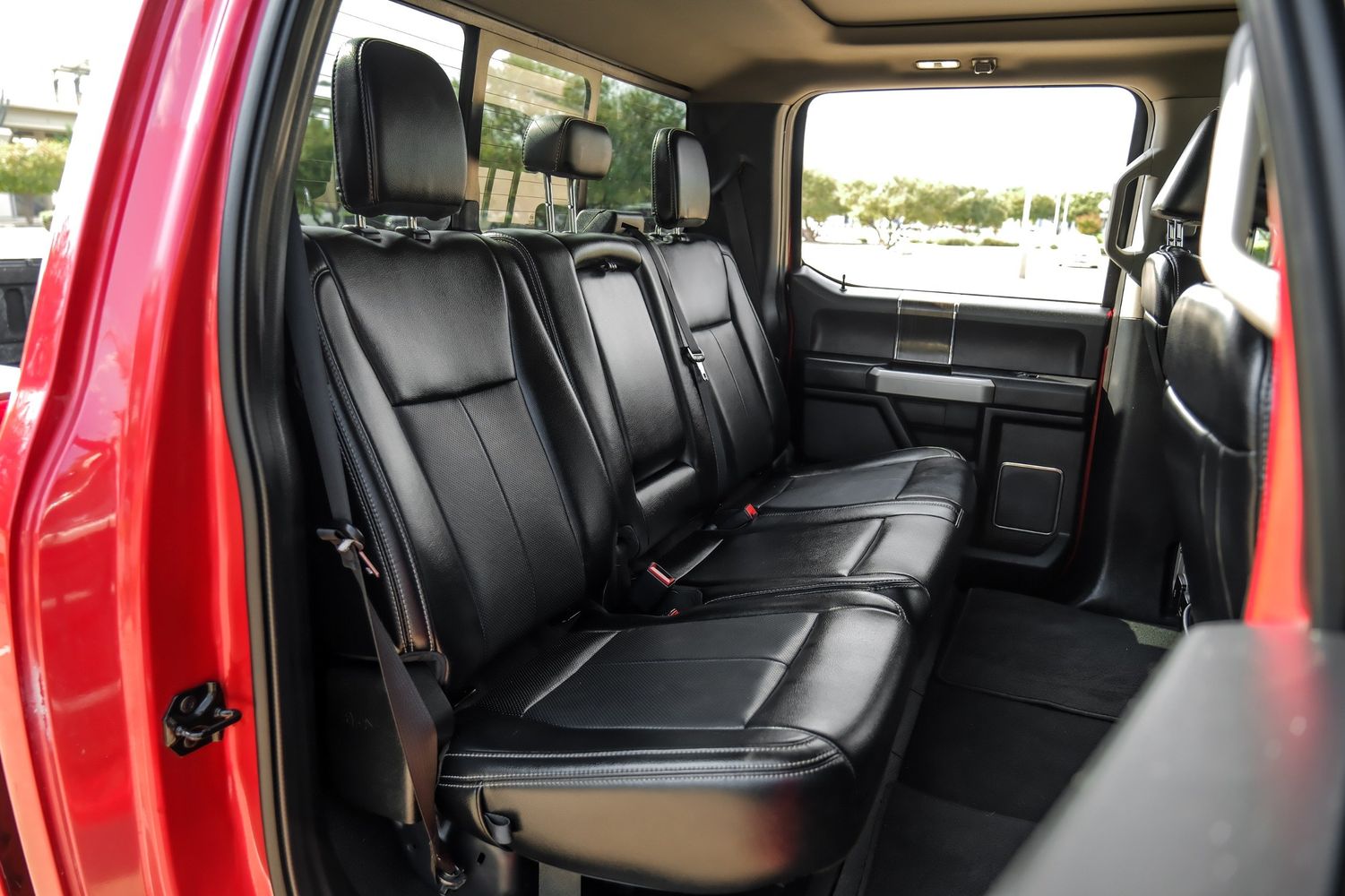 2021 Ford F-250 Lariat photo 43