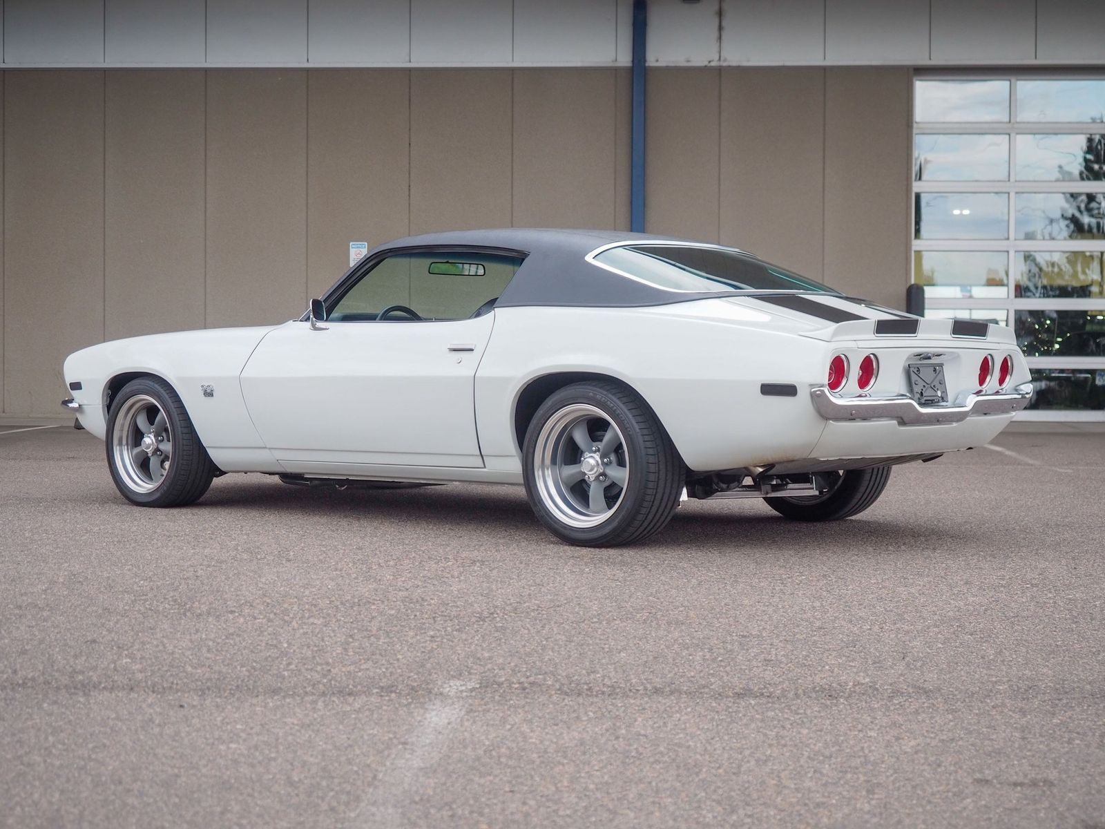 1970 Chevrolet Camaro 2