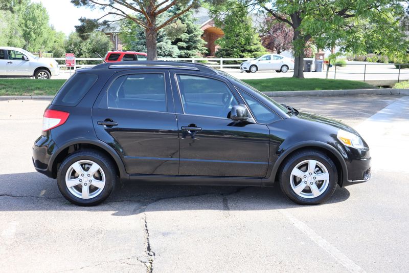 2011 Suzuki SX4 Crossover Base | Victory Motors of Colorado