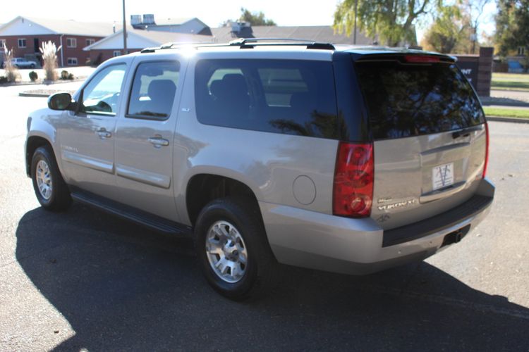 2007 GMC Yukon XL SLT 1500 | Victory Motors of Colorado