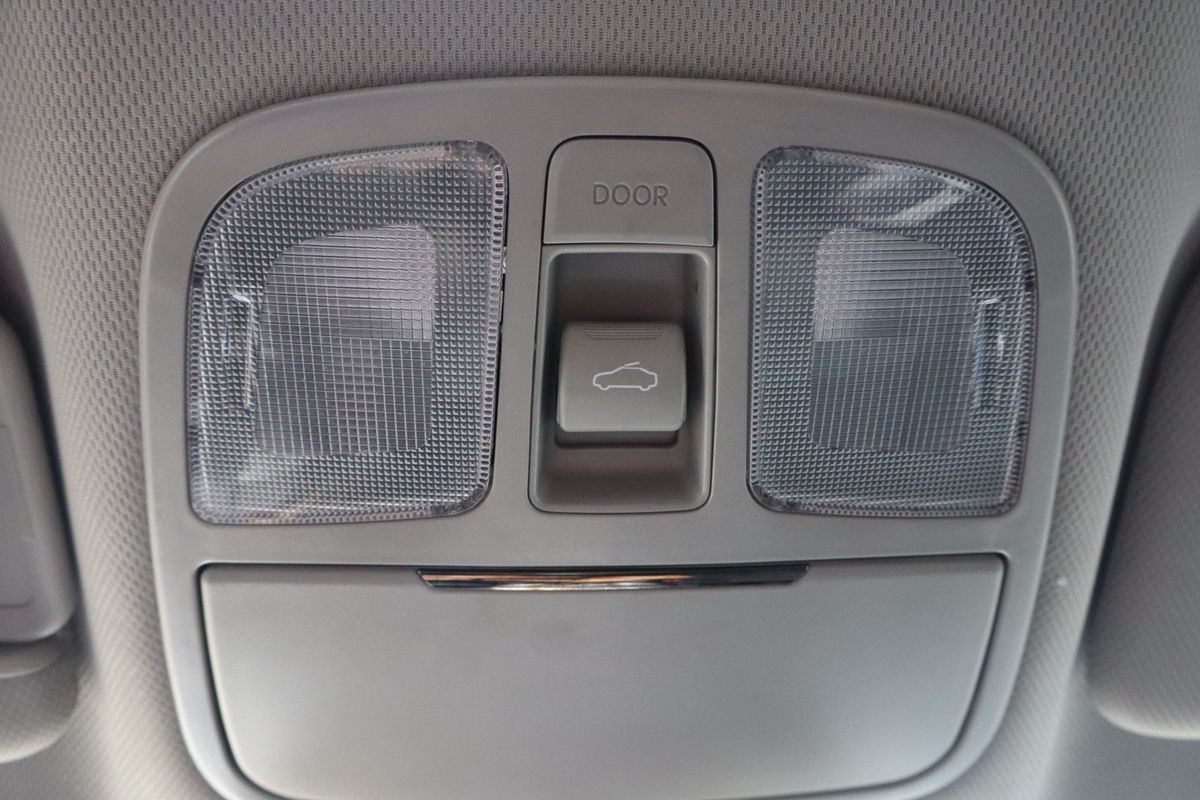 2010 Hyundai Genesis Coupe 2.0T Premium