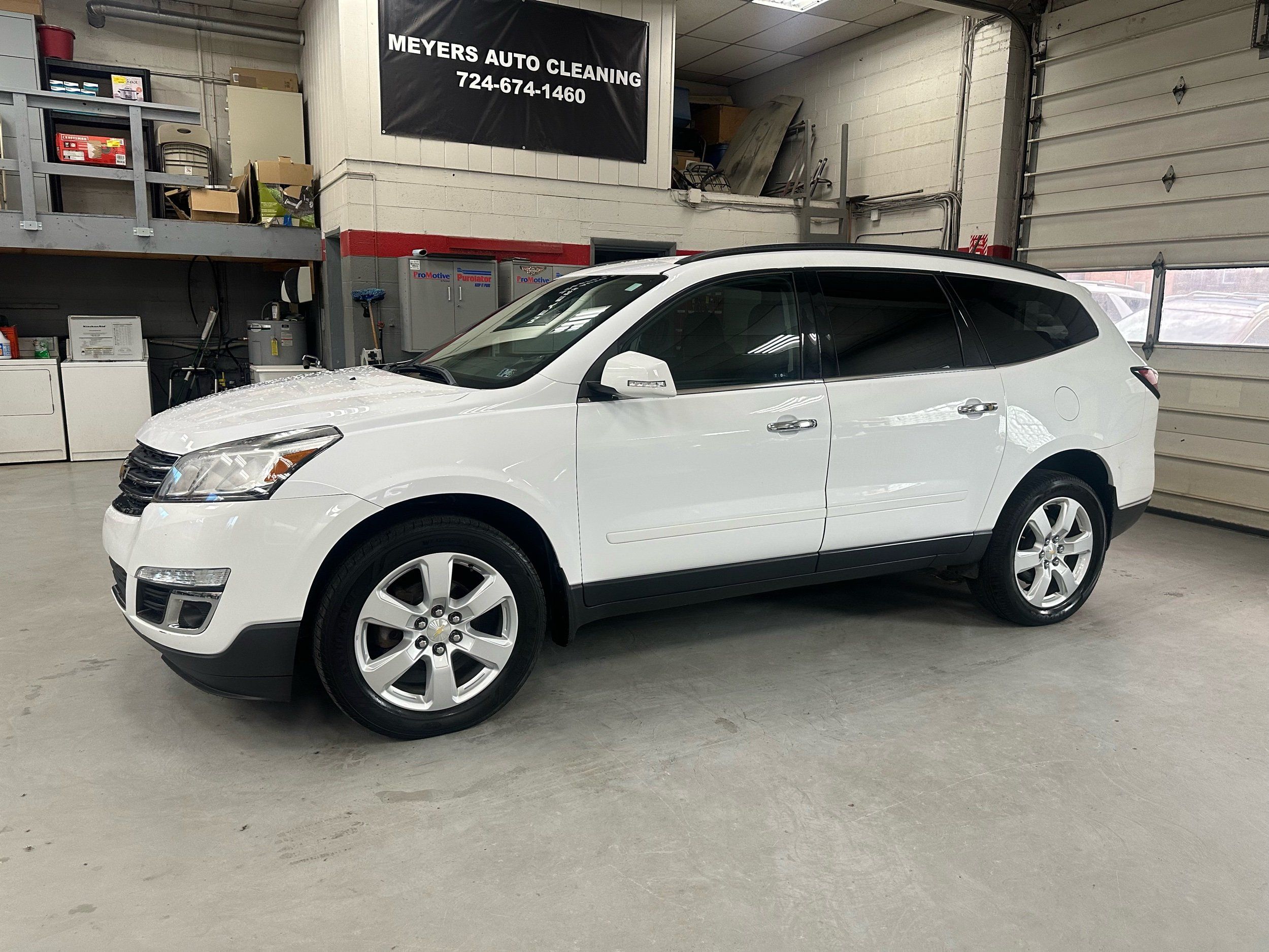 2017 Chevrolet Traverse 1LT's photo