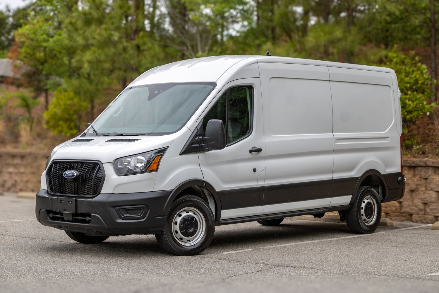 2023 Ford Transit 250 Med Roof 148 WB's photo