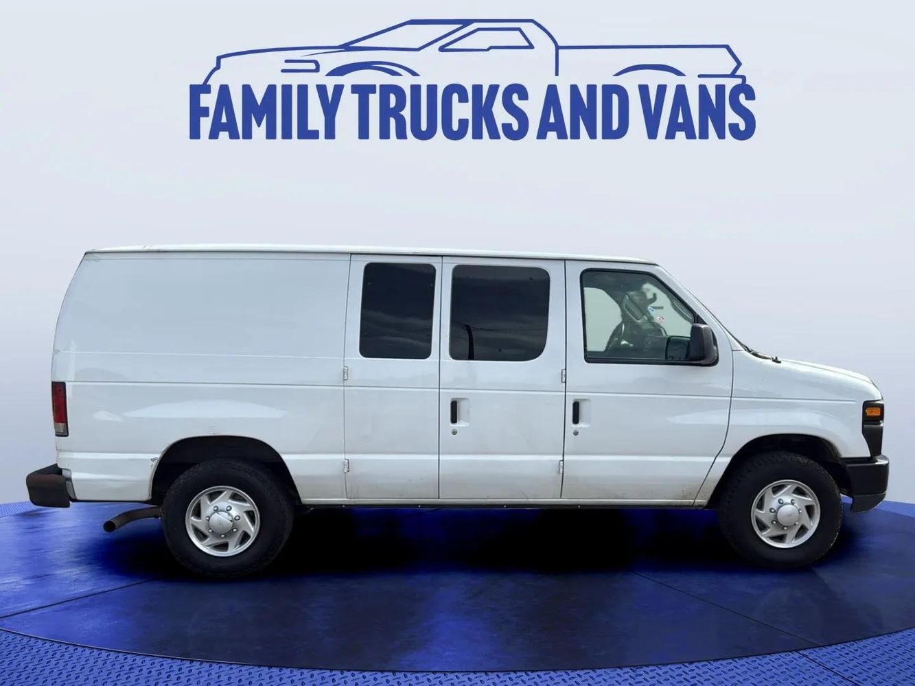 2011 Ford E-250 Cargo photo 4