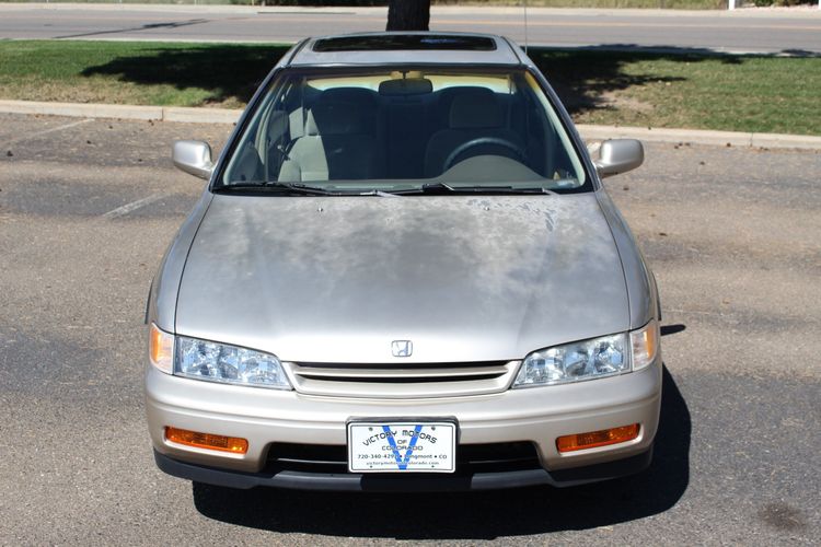 1994 Honda Accord EX | Victory Motors of Colorado