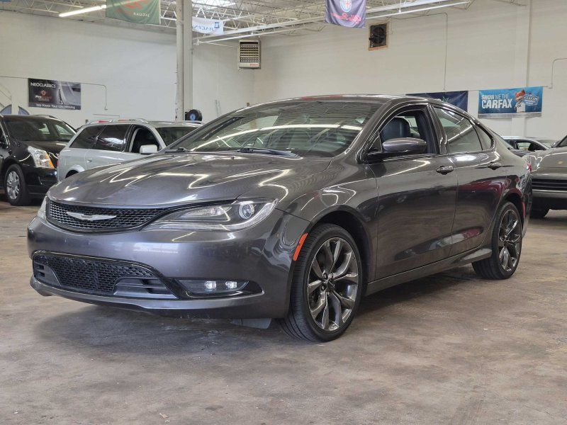2015 Chrysler 200 S AWD's photo