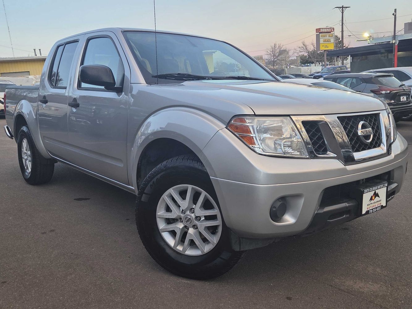 2019 Nissan Frontier SV's photo