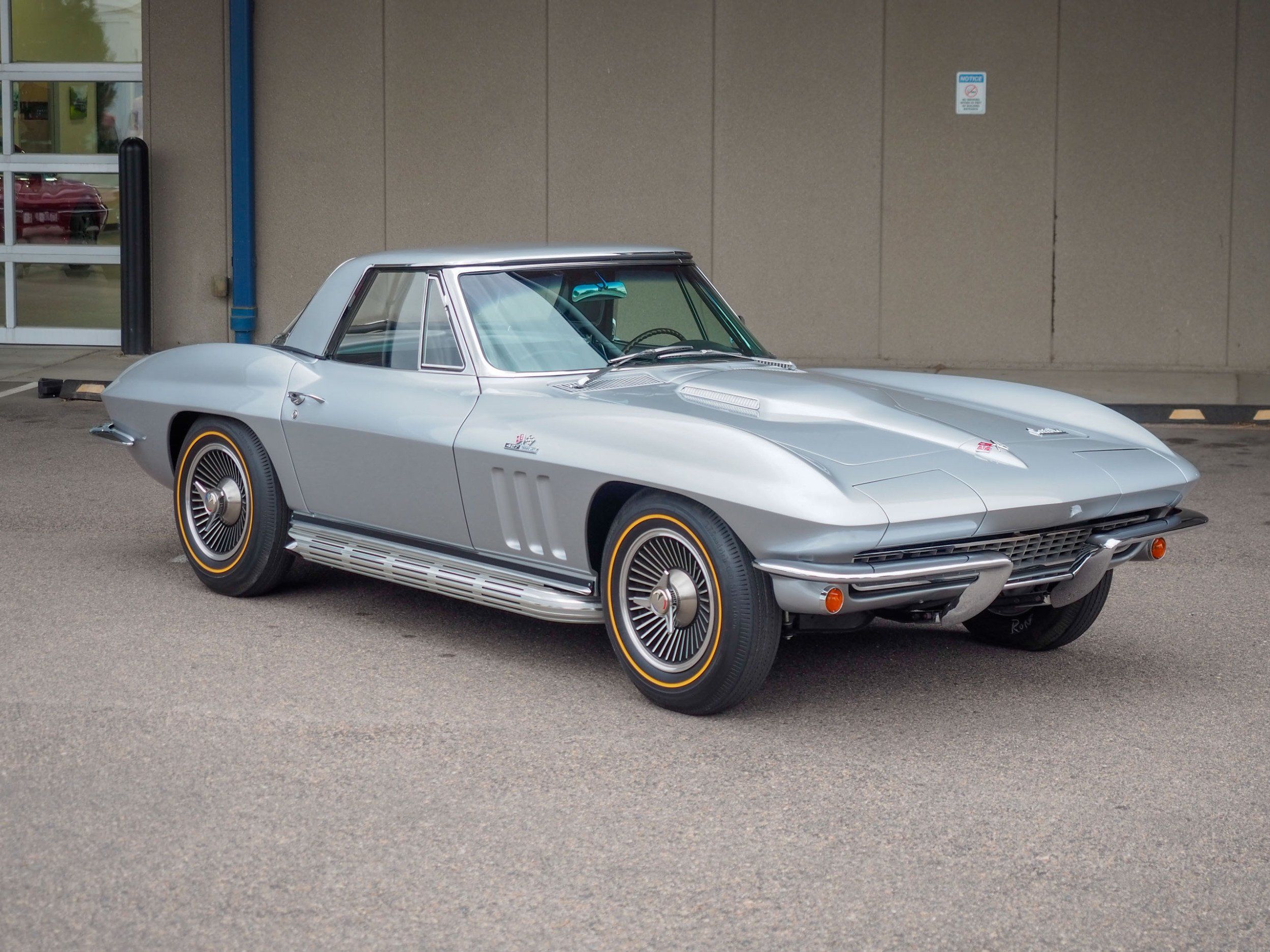 1966 Chevrolet Corvette Silver Roadster