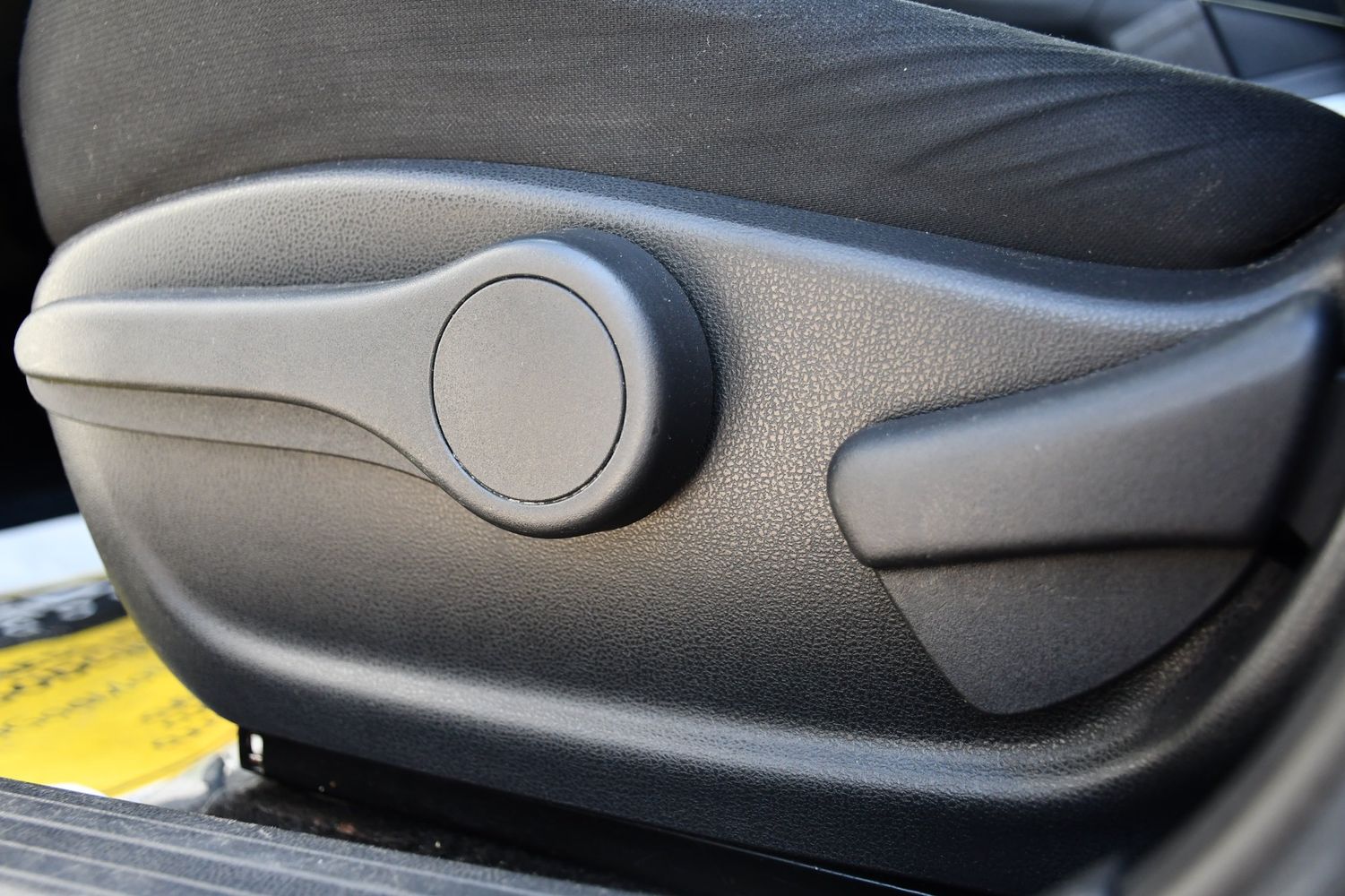 2014 Nissan JUKE S - Photo 22