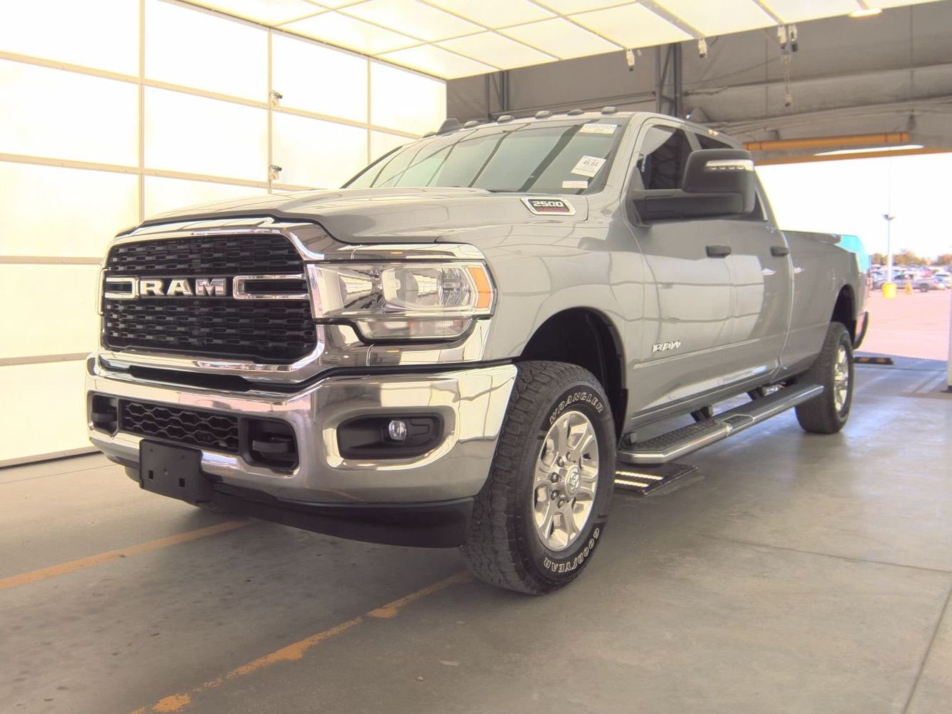 2023 RAM Ram 2500 Pickup Big Horn's photo