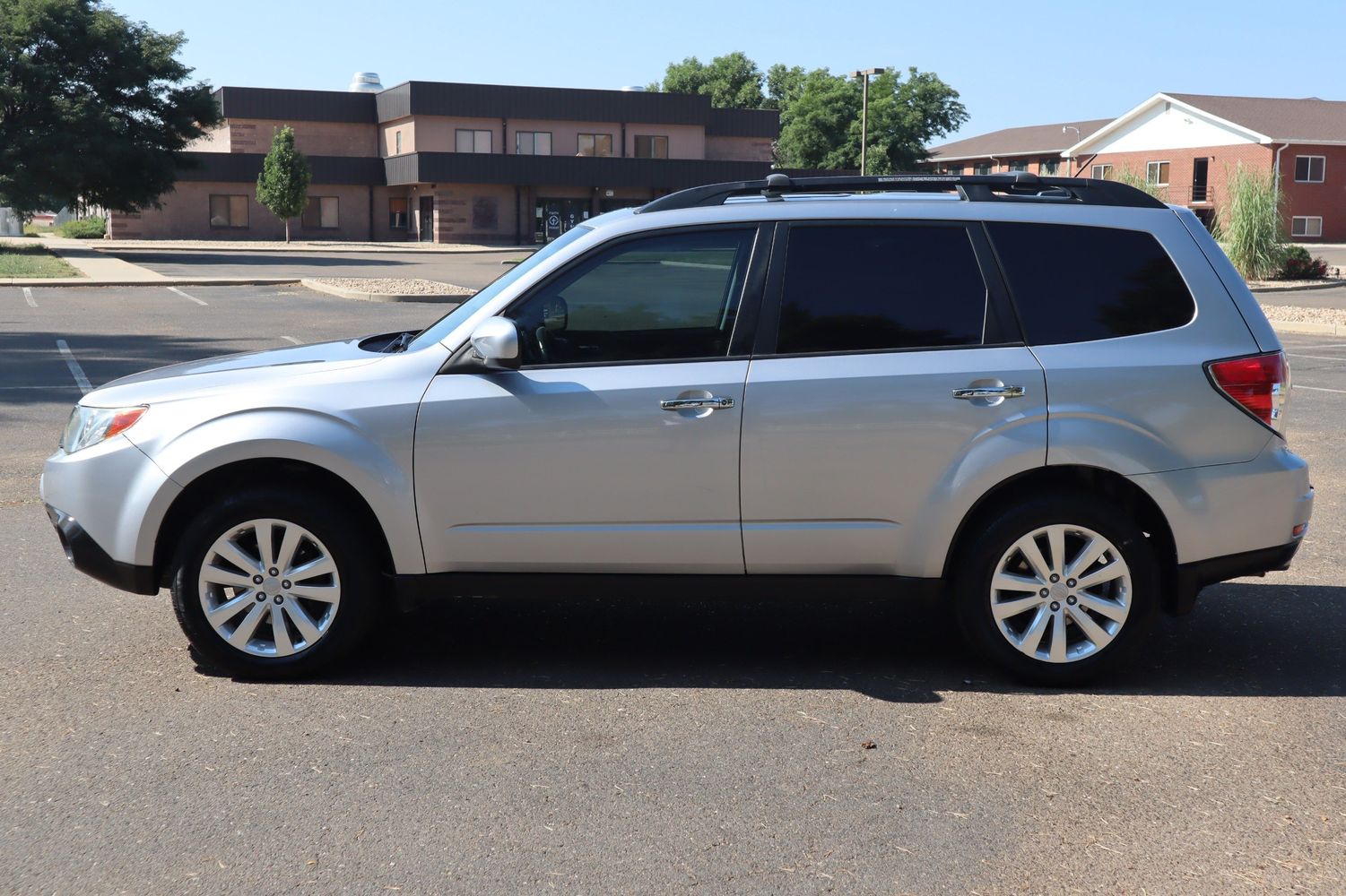 2012 Subaru Forester 2.5X Limited | Victory Motors of Colorado