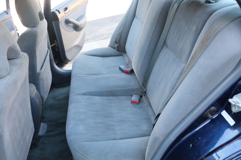 2003 Honda Civic LX | Victory Motors of Colorado