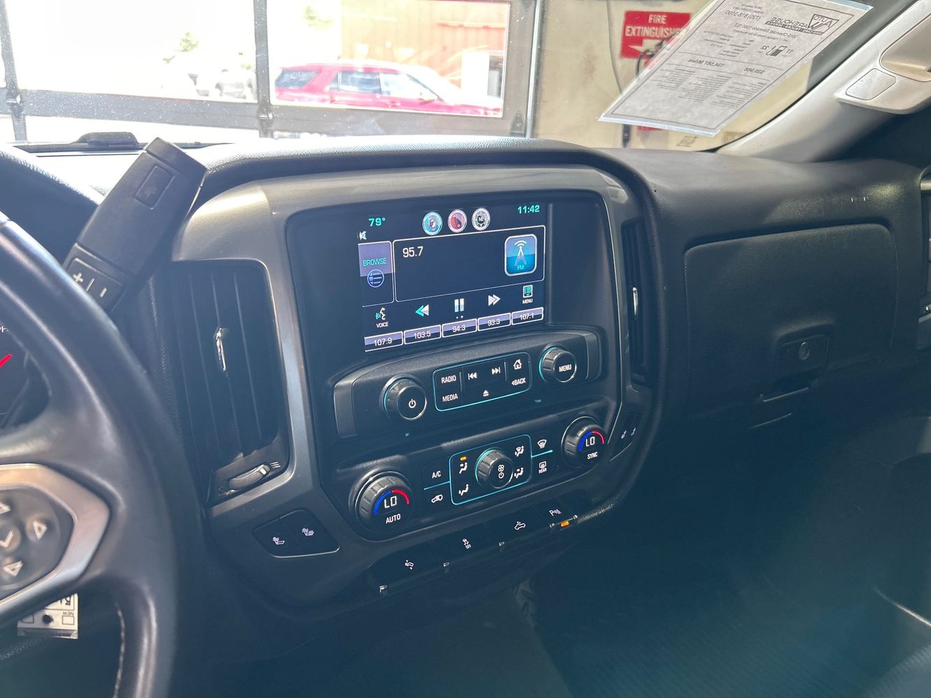 2015 Chevrolet Silverado 1500 photo 10