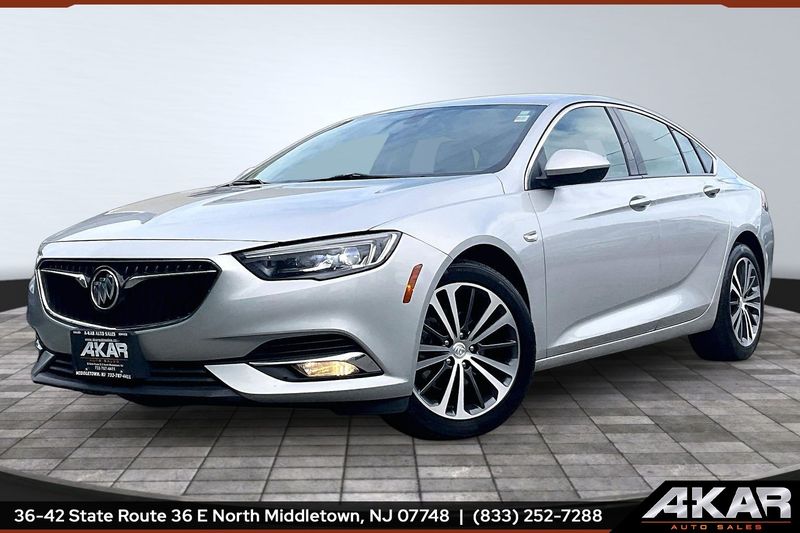  2018 Buick Regal Sportback Preferred II FWD   
